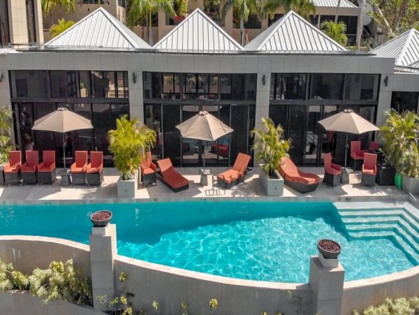 St. Thomas Exclusive Vacation Residence Sleeps 18