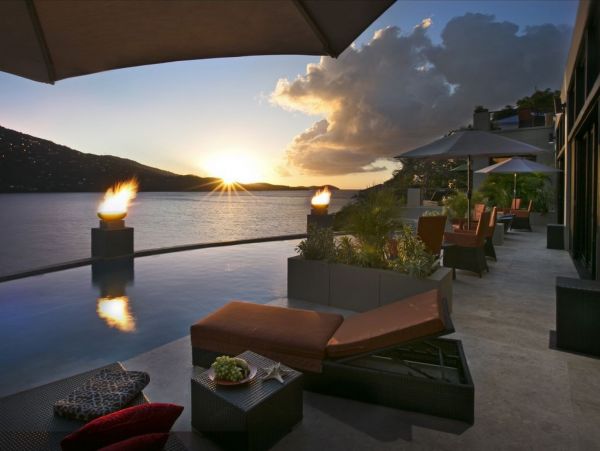 St. Thomas Exclusive Vacation Residence Sleeps 18