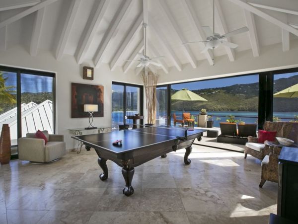 St. Thomas Exclusive Vacation Residence Sleeps 18
