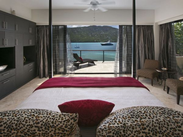 St. Thomas Exclusive Vacation Residence Sleeps 18