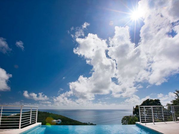 St. Thomas Home 1003145
