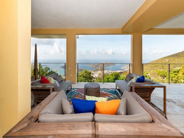 Charlotte Amalie Harbour  Luxury villa