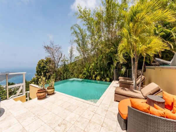 Charlotte Amalie Harbour  Luxury villa