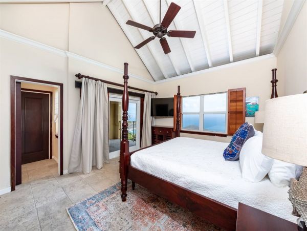 Charlotte Amalie Harbour  Luxury villa