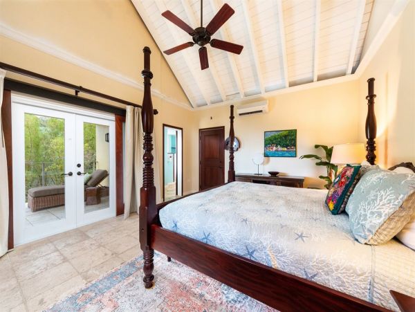 Charlotte Amalie Harbour  Luxury villa