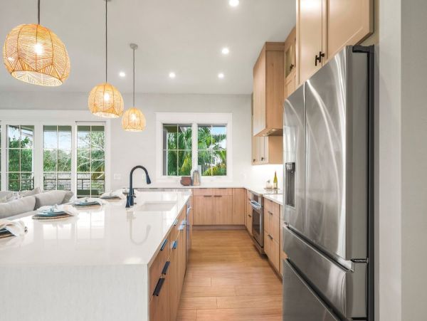 Luxury Siesta Key Vacation Rental Home - Steps from the Beach