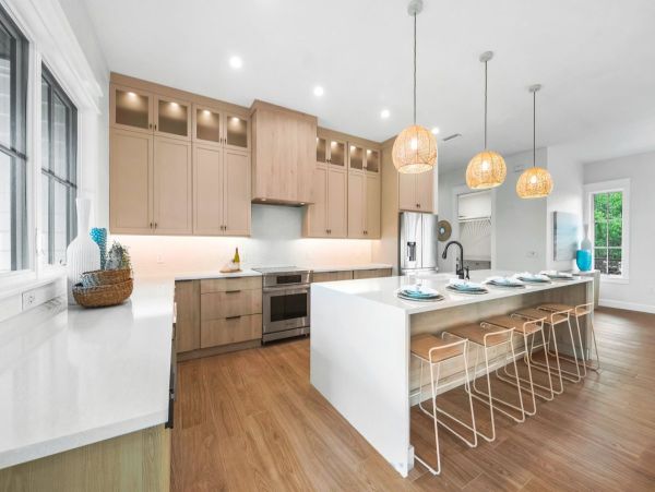 Luxury Siesta Key Vacation Rental Home - Steps from the Beach