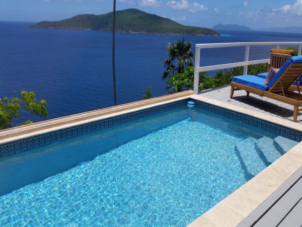 St. Thomas Home 1003148