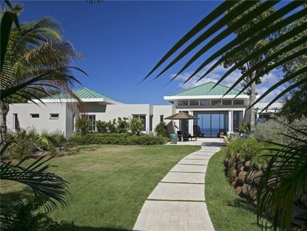 St. Thomas Home 1003149