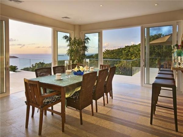 St. Thomas Home 1003149