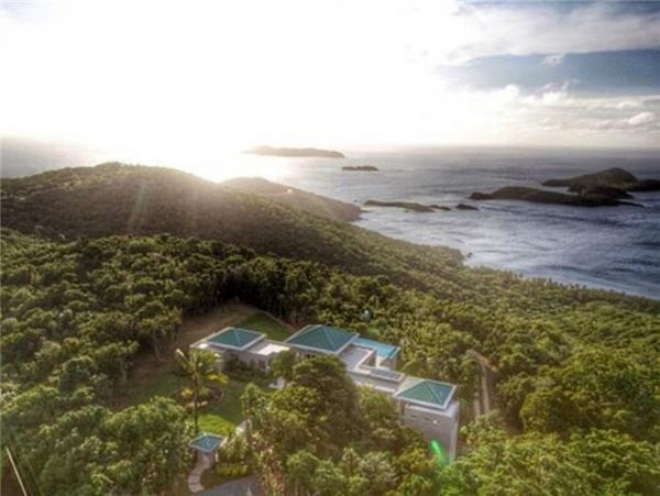 St. Thomas Home 1003149