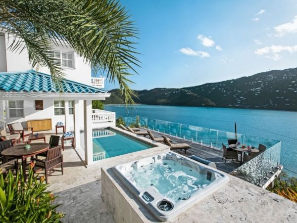 St. Thomas Home 1003150