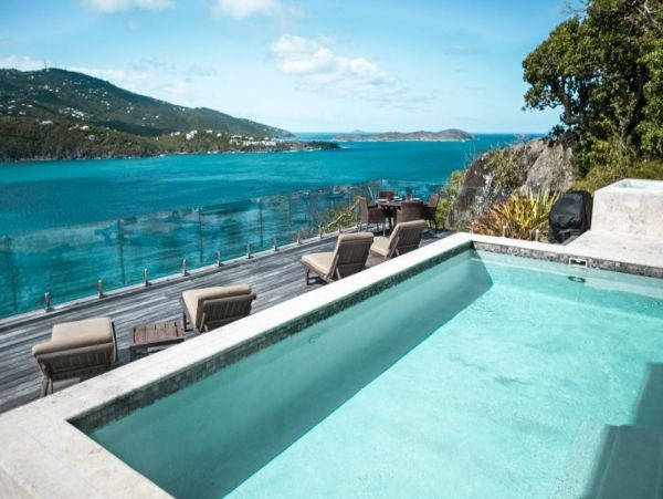 St. Thomas Home 1003150