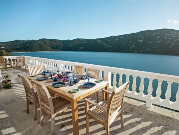 St. Thomas Home 1003150