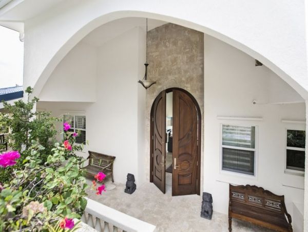 St. Thomas Home 1003150