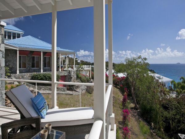 St. Thomas Home 1003152