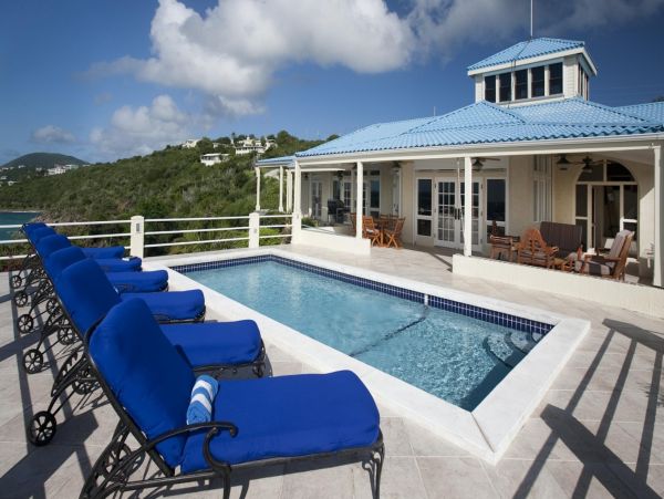 St. Thomas Home 1003152