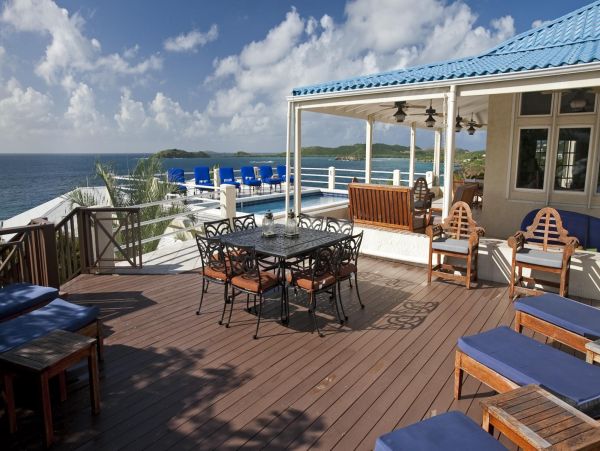 St. Thomas Home 1003152