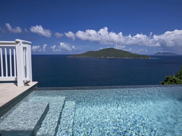Luxurious Caribbean Retreat with Stunning Ocean Views