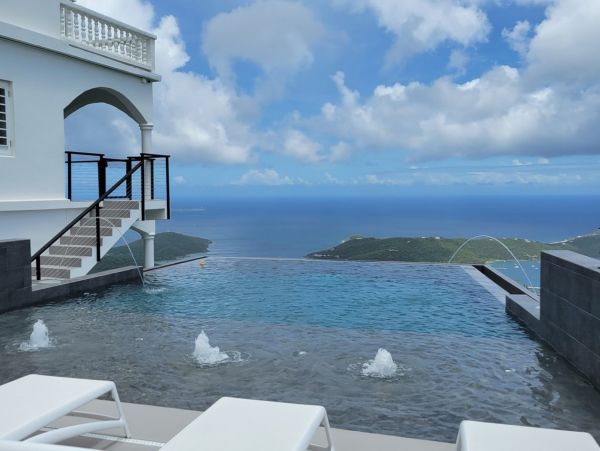St. Thomas Home 1003155