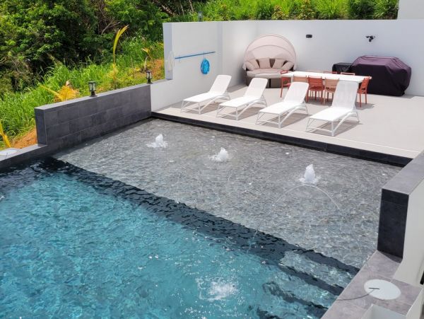St. Thomas Home 1003155