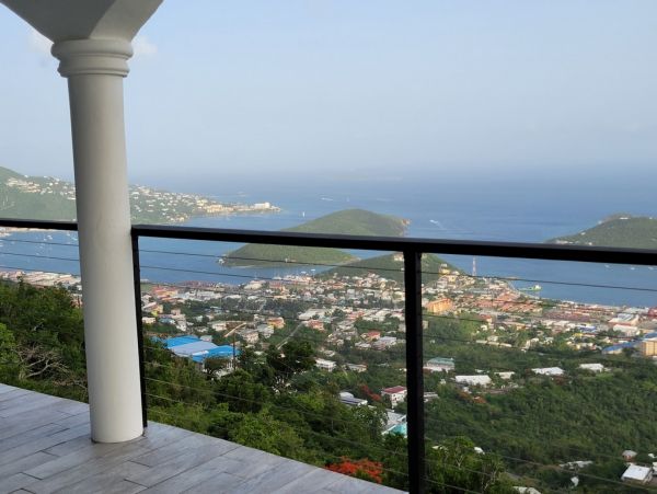 St. Thomas Home 1003155