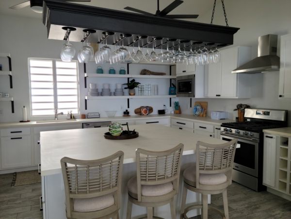 St. Thomas Home 1003155