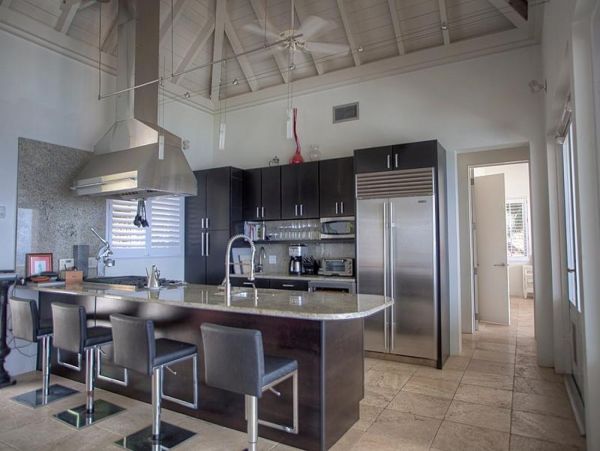 St. Thomas Home 1003156