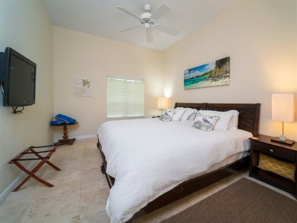 St. John Home 1003158