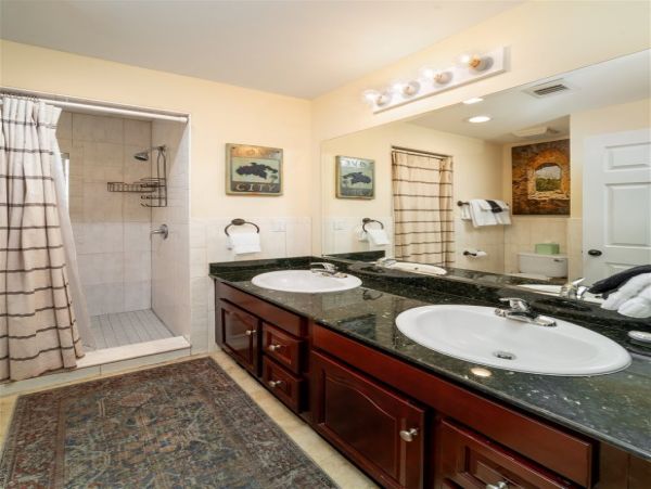 St. John Home 1003158