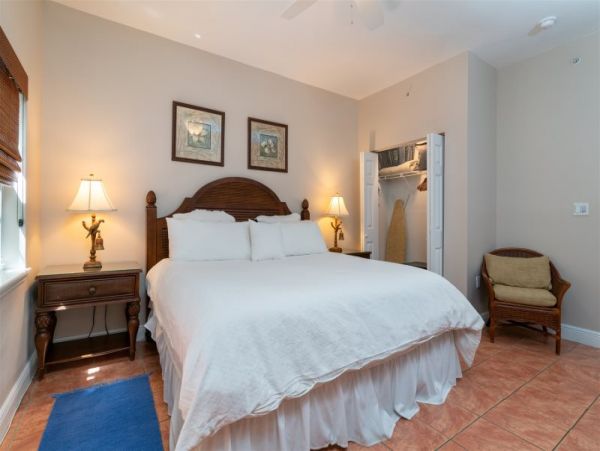 St. John Home 1003159