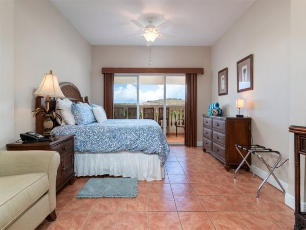 St. John Home 1003160