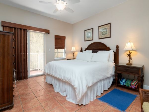 St. John Home 1003161