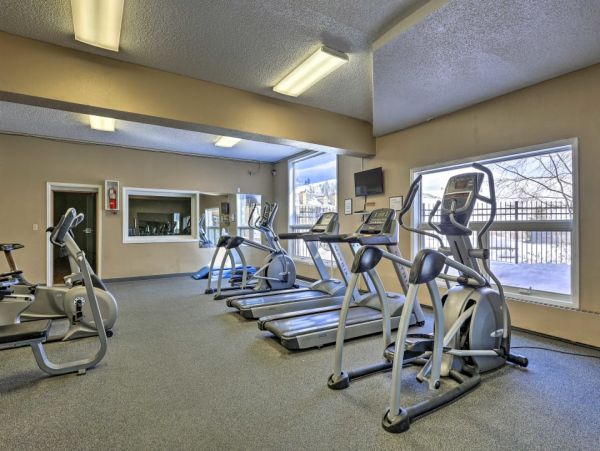 Granby Vacation Ski In Ski Out Condo 2 Bedroom Sleeps Six