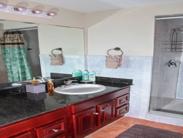 St. John Home 1003165
