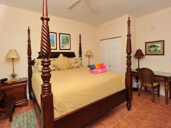 St. John Home 1003168