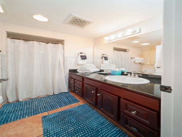St. John Home 1003169