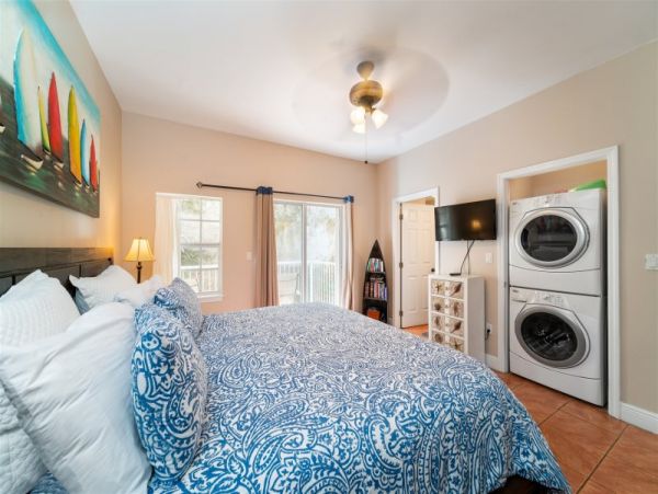 St. John Home 1003169