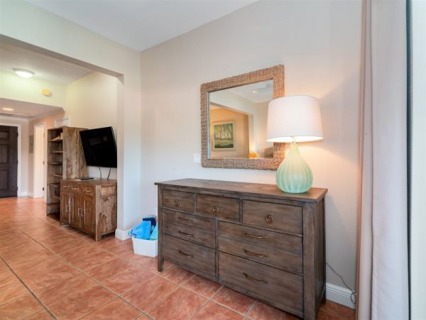 St. John Home 1003169