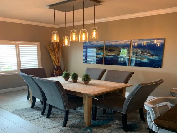 St. John Home 1003172