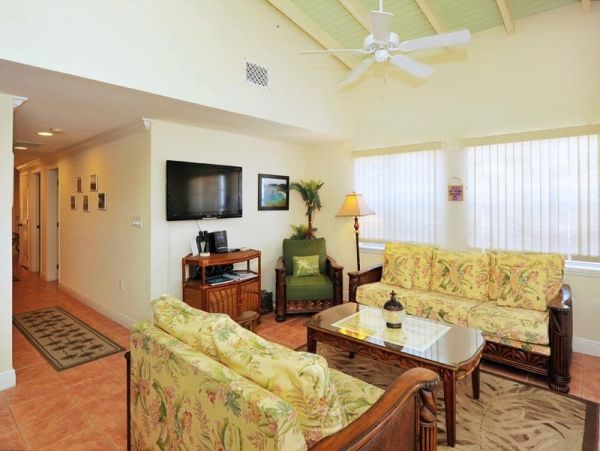 St. John Home 1003174