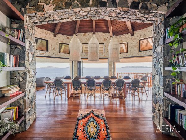 British Virgin Islands Home 1003176
