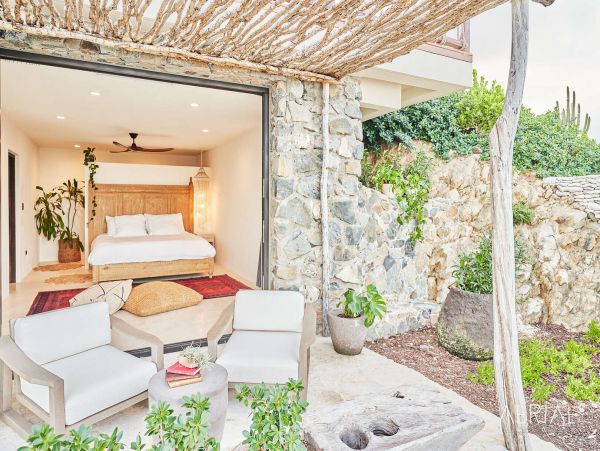British Virgin Islands Home 1003176
