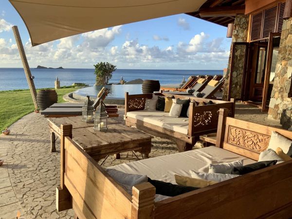 British Virgin Islands Home 1003181