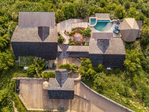 British Virgin Islands Home 1003182