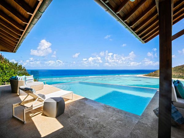 British Virgin Islands Home 1003183