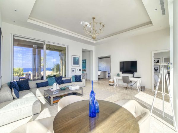 British Virgin Islands Home 1003186