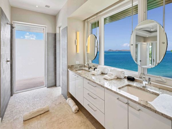British Virgin Islands Home 1003191