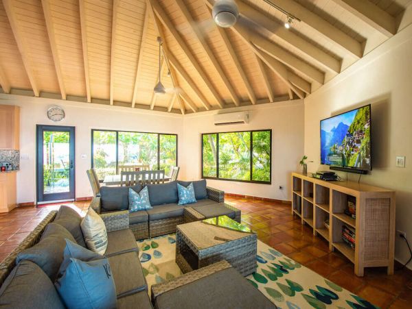 British Virgin Islands Home 1003195