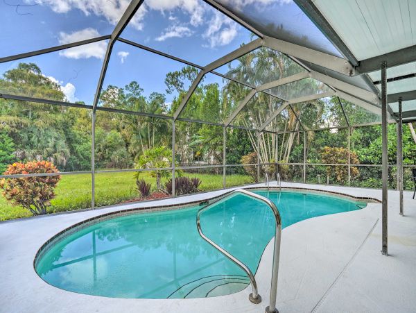 South Naples home with Private pool